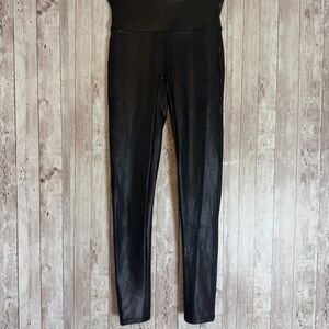 Spanx Petite Small Black Faux Leather Seam Leggings